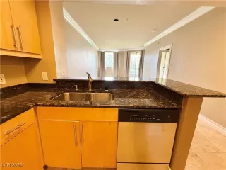 Photo #4: 2724225 Listing 