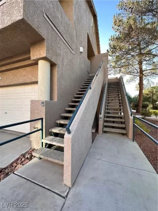 Photo #2: 2724252 Listing 