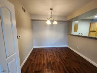 Photo #5: 2724255 Listing 