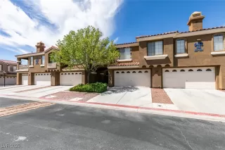 Photo #6: 2724267 Listing