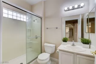 Photo #3: 2724269 Listing 