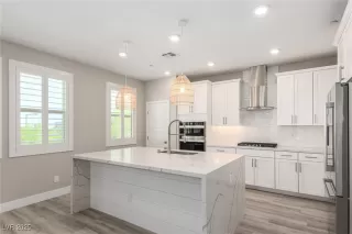 Photo #6: 2724291 Listing 