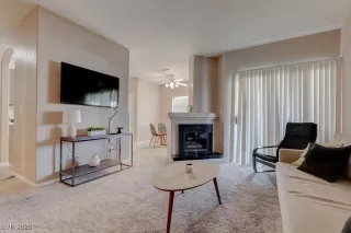 Photo #2: 2724299 Listing 