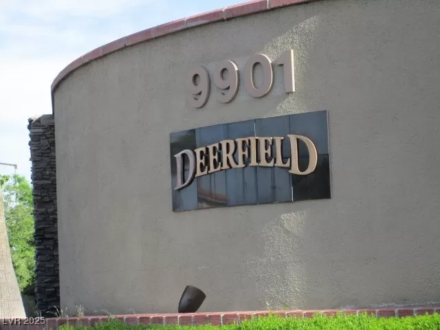 MLS: 2724301 Condo For Sale