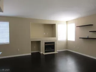 Photo #6: 2724301 Listing 