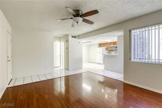 Photo #5: 2724336 Listing 