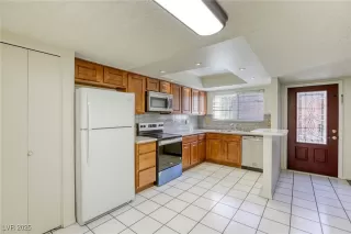 Photo #6: 2724336 Listing 