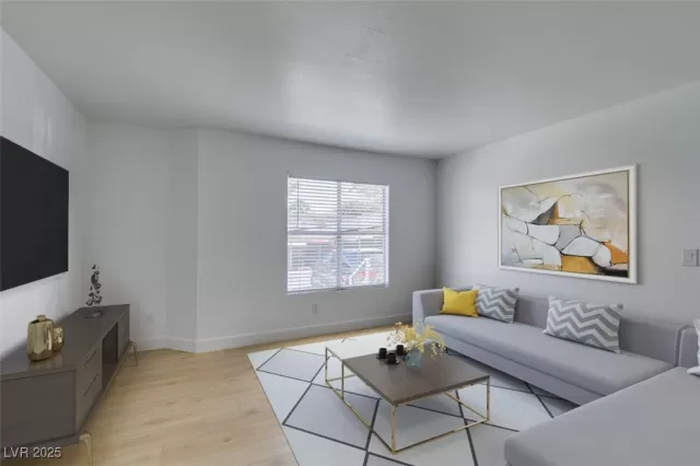 MLS: 2724344 Condo For Sale