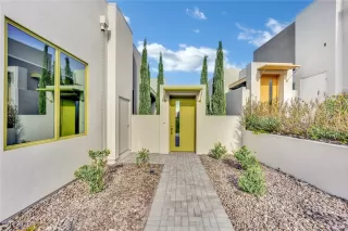 Photo #3: 2724377 Listing 