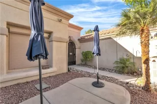 Photo #5: 2724442 Listing 