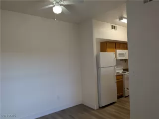 Photo #6: 2724454 Listing 