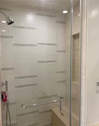 Photo #1: 2724501 Listing