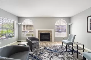 Photo #6: 2724506 Listing 