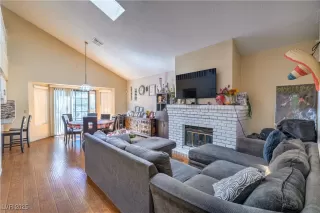 Photo #4: 2724533 Listing 