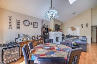 Photo #6: 2724533 Listing 