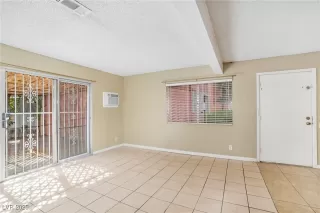 Photo #6: 2724535 Listing 