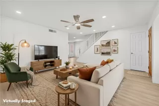 Photo #5: 2724540 Listing 