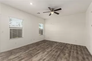 Photo #3: 2724541 Listing 