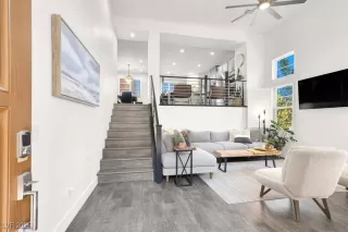 Photo #4: 2724566 Listing 