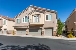 Photo #1: 2724569 Listing 