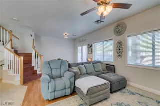 Photo #3: 2724569 Listing 