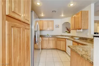 Photo #2: 2724581 Listing 