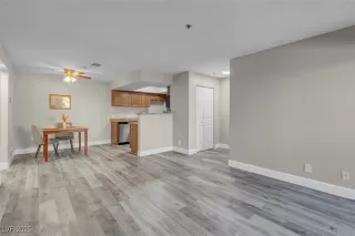 Photo #3: 2724588 Listing 