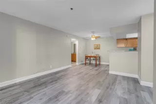 Photo #4: 2724588 Listing 