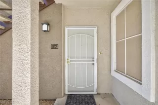 Photo #1: 2724595 Listing 