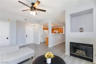 Photo #4: 2724595 Listing 