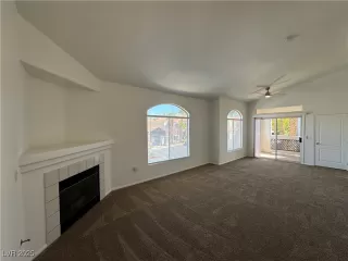 Photo #2: 2724604 Listing 