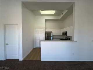 Photo #4: 2724604 Listing 