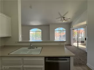 Photo #5: 2724604 Listing 