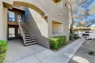 Photo #3: 2724605 Listing 