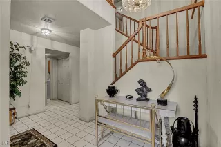 Photo #4: 2724608 Listing 