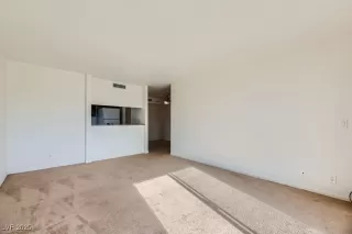 Photo #3: 2724610 Listing 