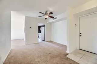 Photo #4: 2724610 Listing 