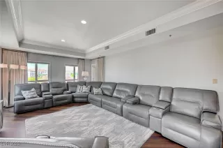 Photo #6: 2724615 Listing 