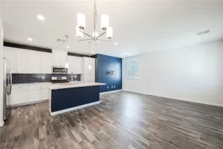 Photo #5: 2724640 Listing 