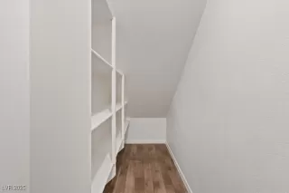 Photo #6: 2724659 Listing 