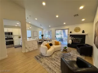 Photo #1: 2724760 Listing