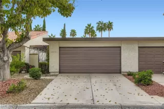 Photo #1: 2724776 Listing 