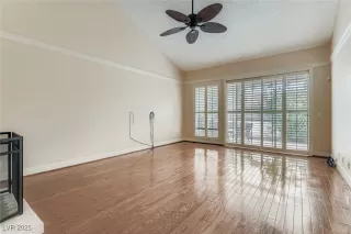 Photo #6: 2724776 Listing 