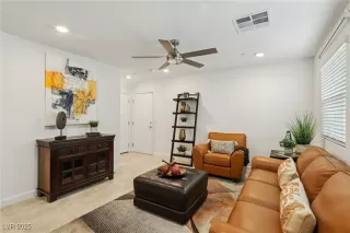 Photo #3: 2724806 Listing 