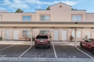 Primary Photo for MLS#: 2724849