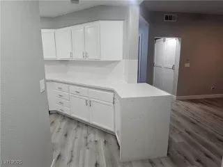 Photo #1: 2724850 Listing 