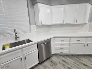 Photo #2: 2724850 Listing 