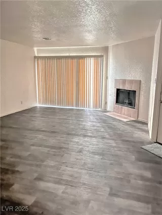 Photo #1: 2724868 Listing