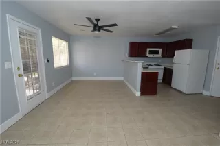 Photo #1: 2724873 Listing 