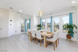 Primary Photo for MLS#: 2724875